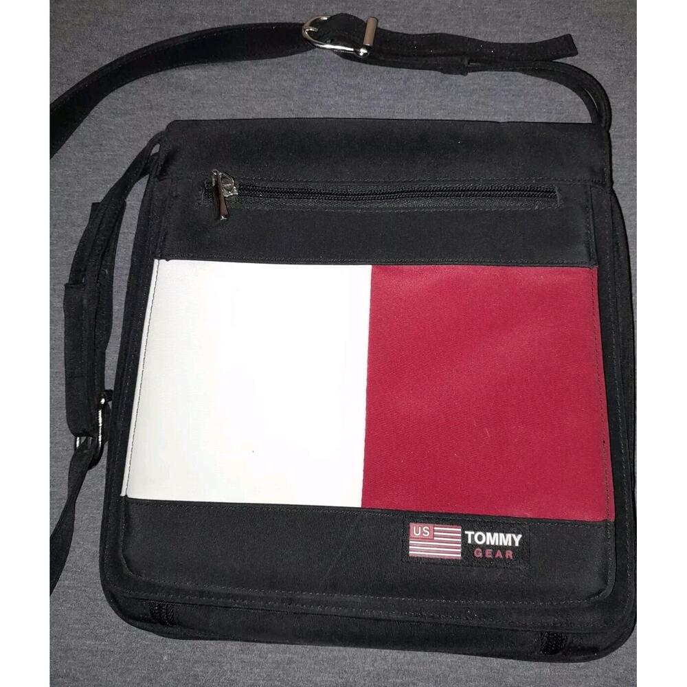 Buckle Down Tommy Hilfiger Gear Shoulder Bag Black Red White Flag Logo 11x11 Vtg